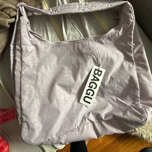 NWT BAGGU Women's Shoulder Bag in dusty pink